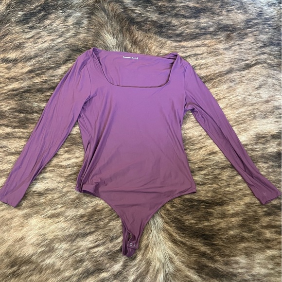 Abercrombie & Fitch Tops - Abercrombie & Fitch Purple Long Sleeve Bodysuit